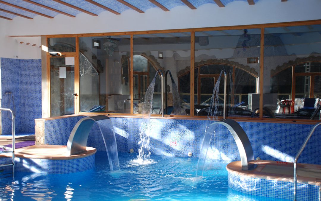 Experiencias Imperdibles en la Hospedería: Piscina, Spa y Relax Total